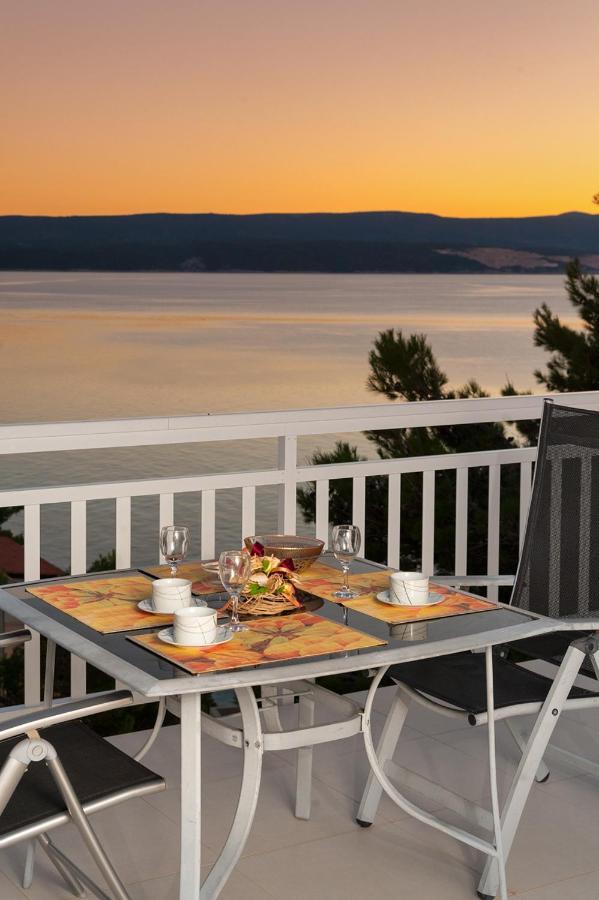 Magnificent Villa With Pool, Hot Tub, Sea View, Sauna 미미체 외부 사진